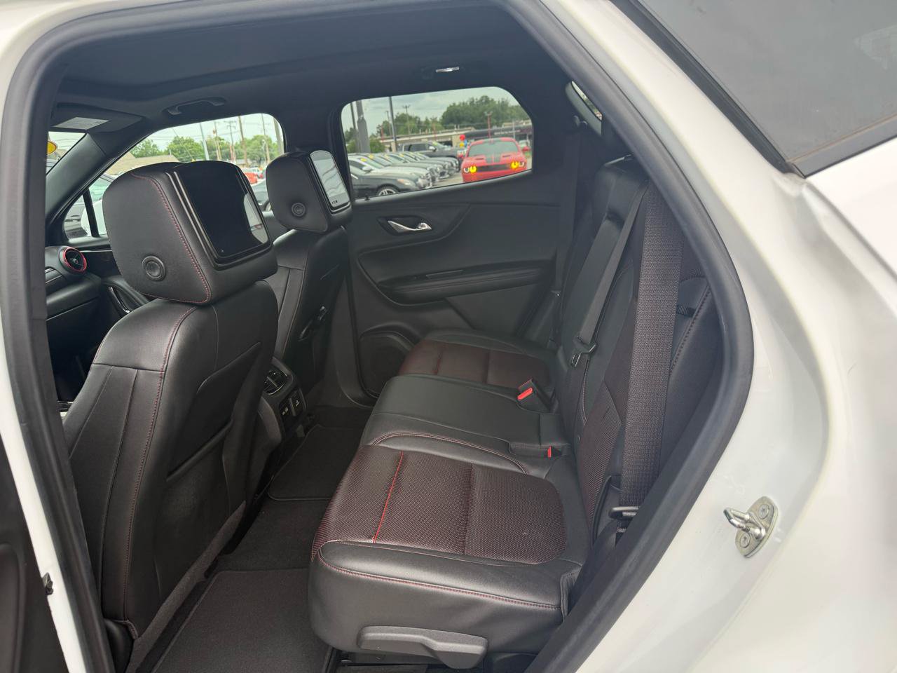 Used 2019 Chevrolet Blazer RS FWD image 17