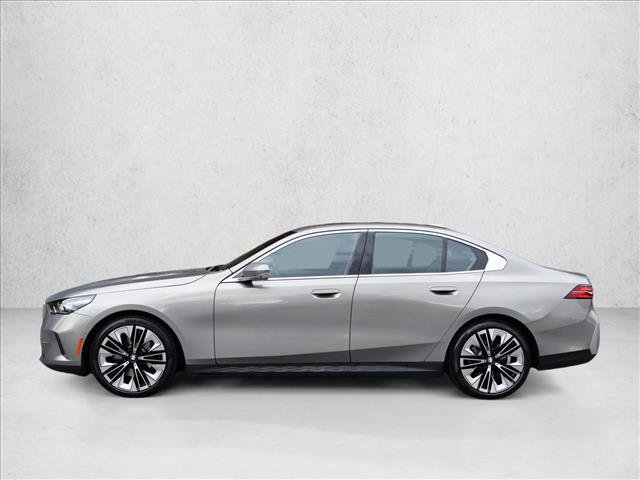 Used 2024 BMW 530i xDrive w/ Premium Package AWD/4WD image 11