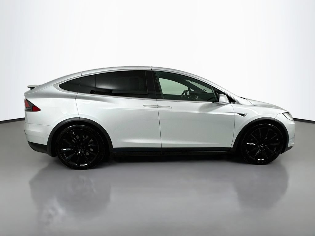 Used 2018 Tesla Model X 100D AWD/4WD image 8