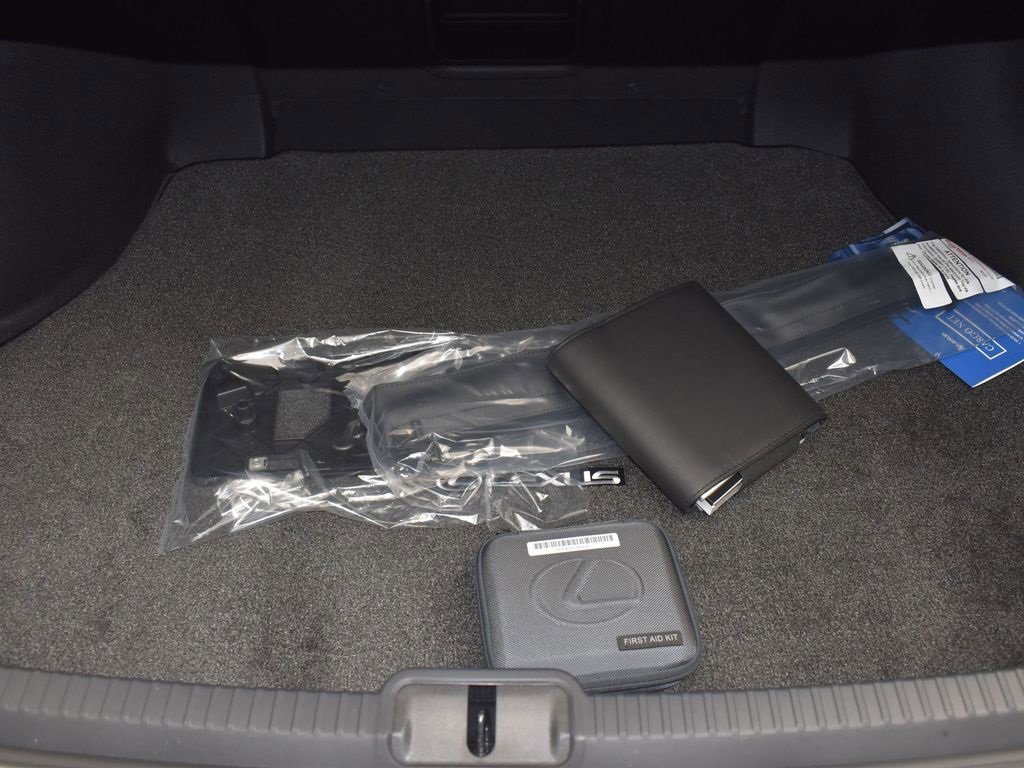 New 2025 Lexus ES 350 F Sport image 17