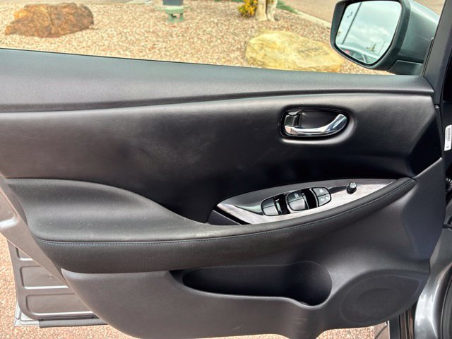Certified 2025 Nissan Leaf SV Plus FWD image 15