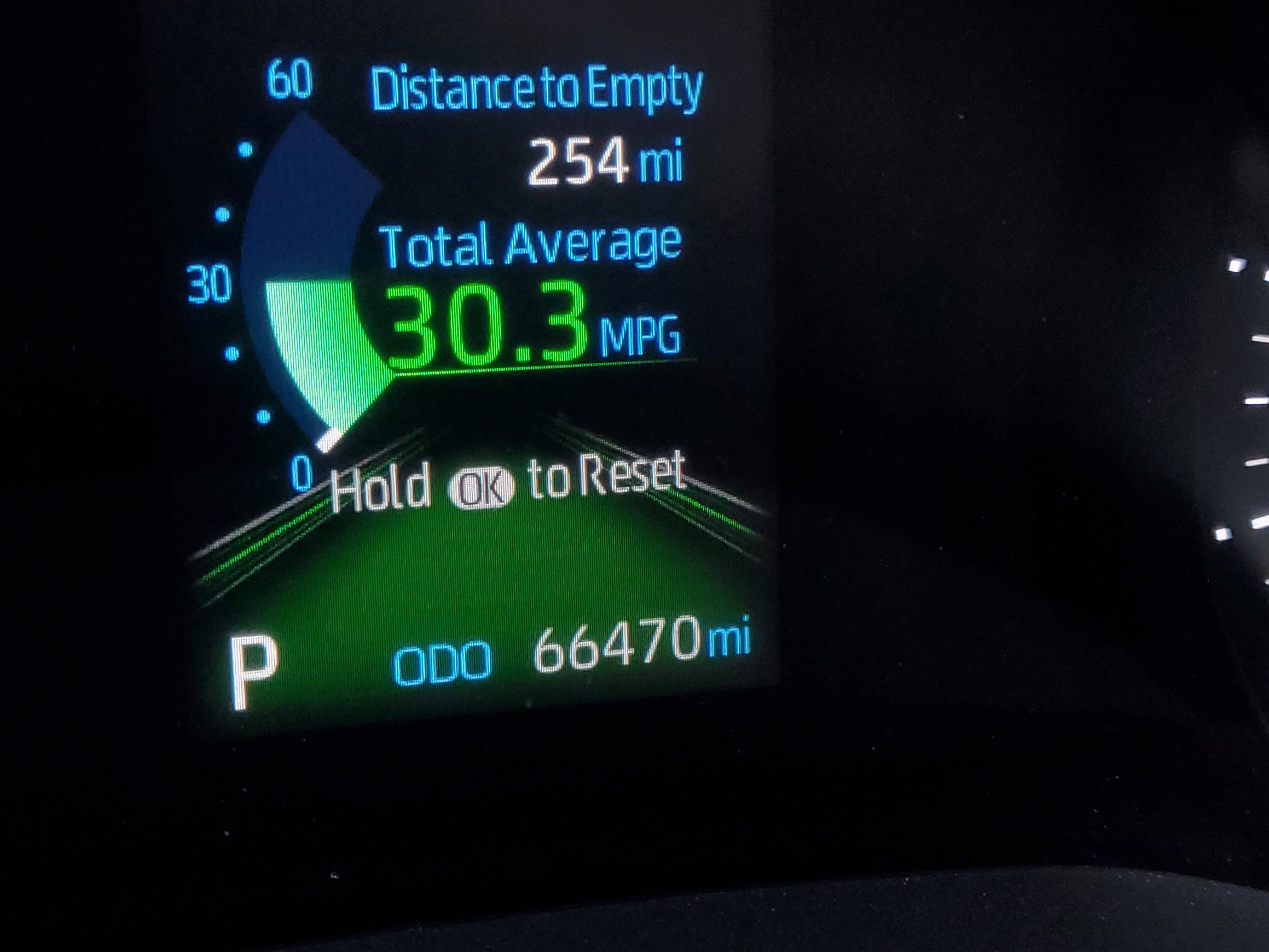 Used 2023 Toyota Sienna XLE image 27