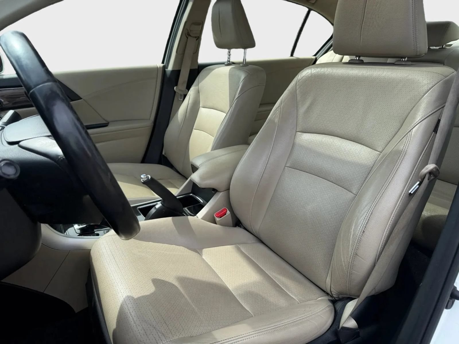Used 2017 Honda Accord EX-L image 10