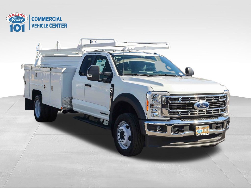 New 2026 Ford F450 XL RWD image 3