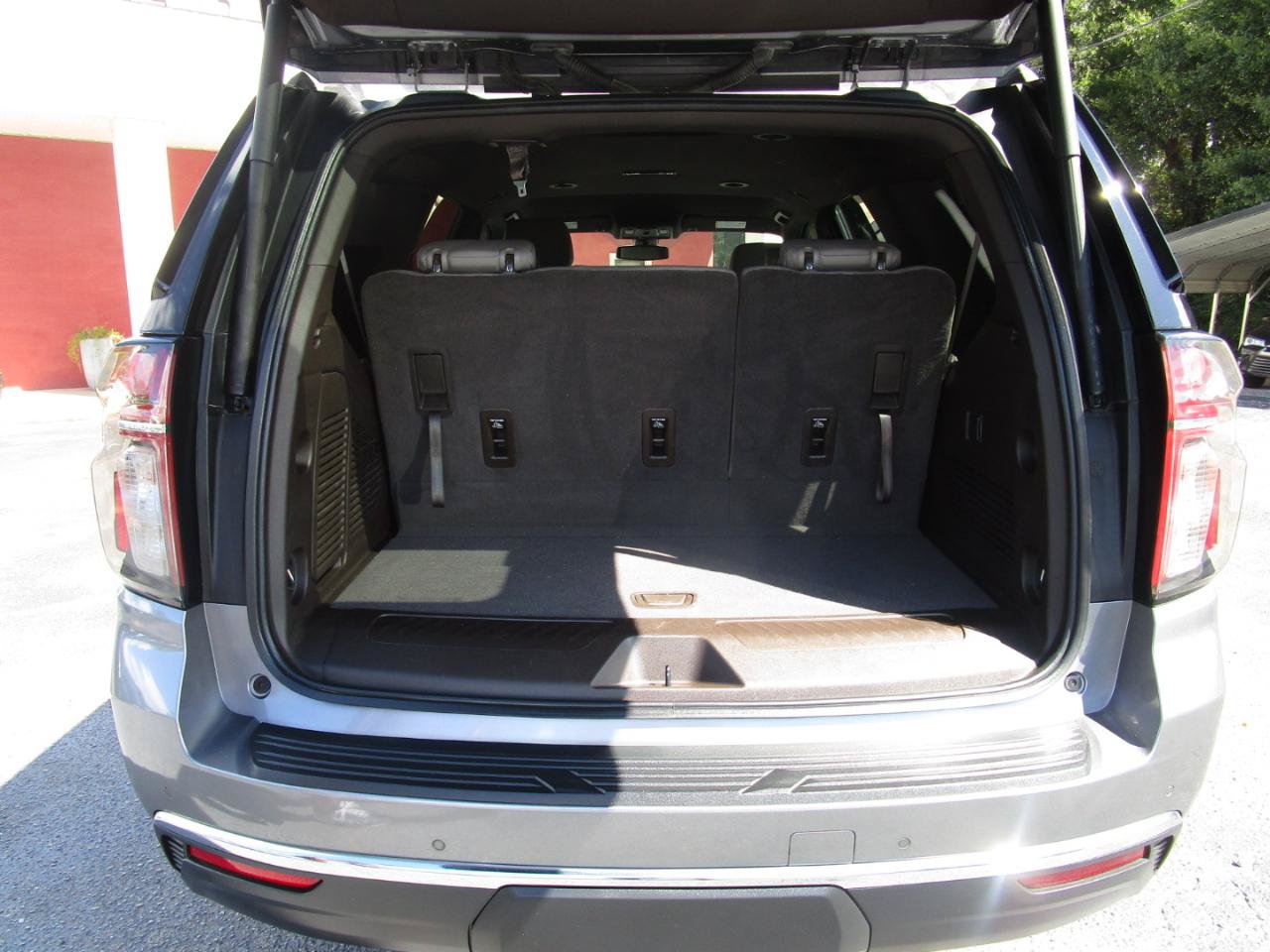 Used 2021 Chevrolet Tahoe LT RWD image 26