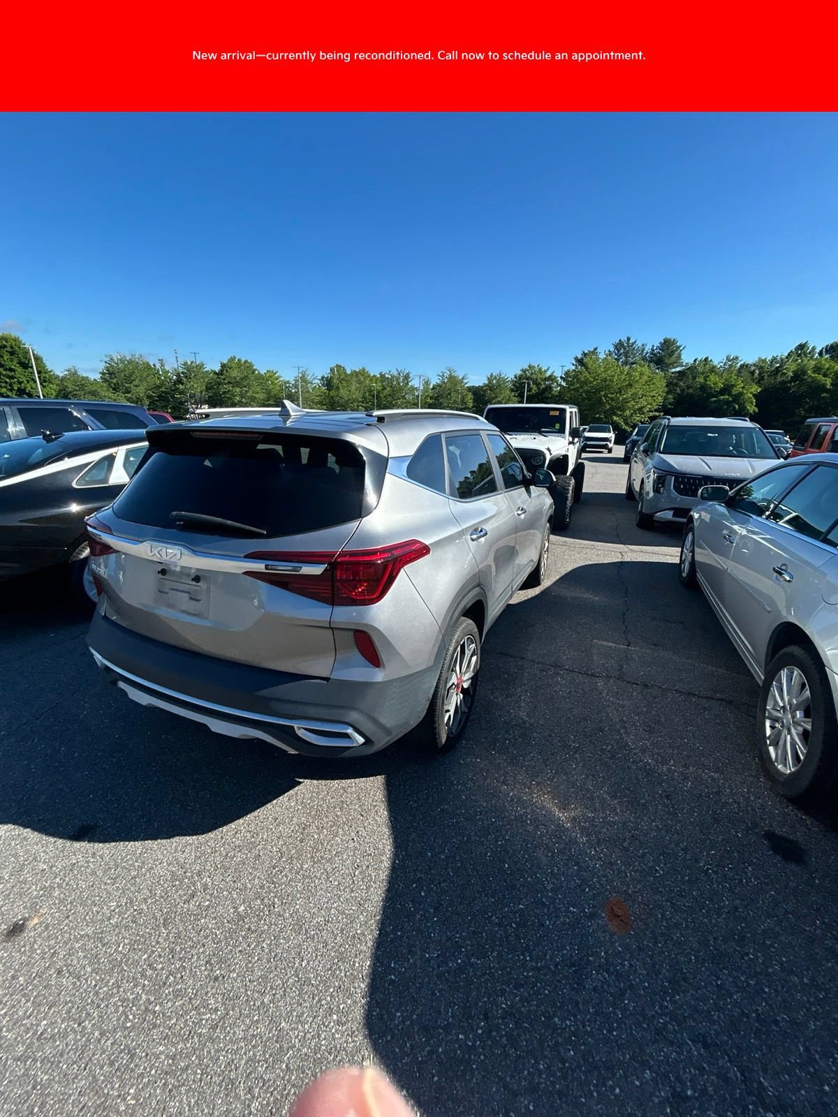 Certified 2023 Kia Seltos SX w/ SX Sunroof Package AWD/4WD image 9