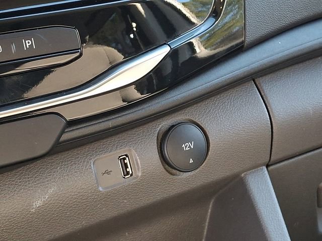 Used 2023 Ford Transit 350 XLT image 31