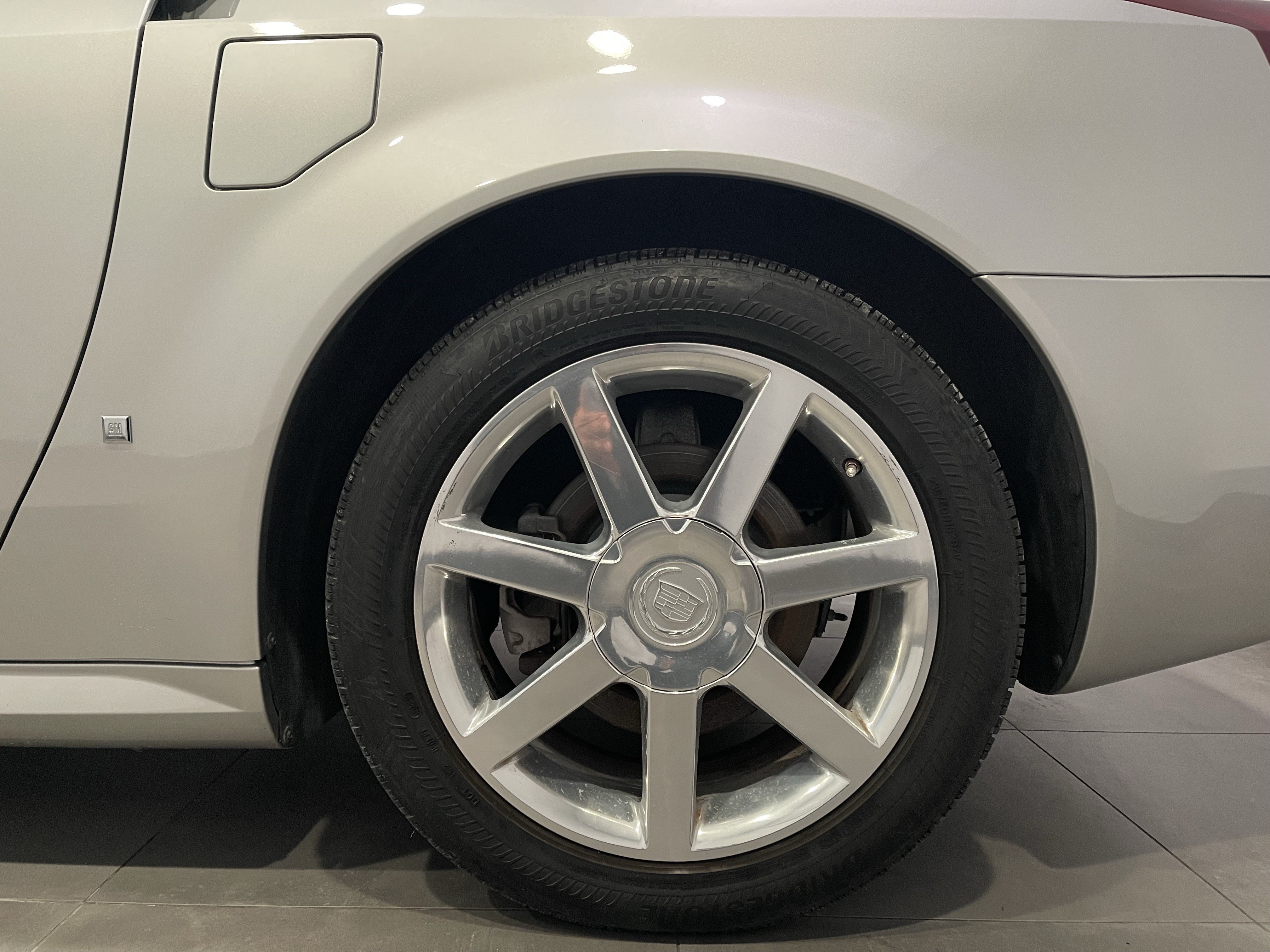 Used 2006 Cadillac XLR RWD image 8