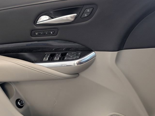Certified 2019 Cadillac XT4 Premium Luxury w/ Driver Assist Package image 26