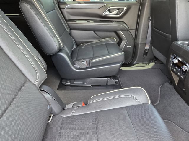 Used 2021 GMC Yukon XL SLT w/ SLT Premium Package AWD/4WD image 32