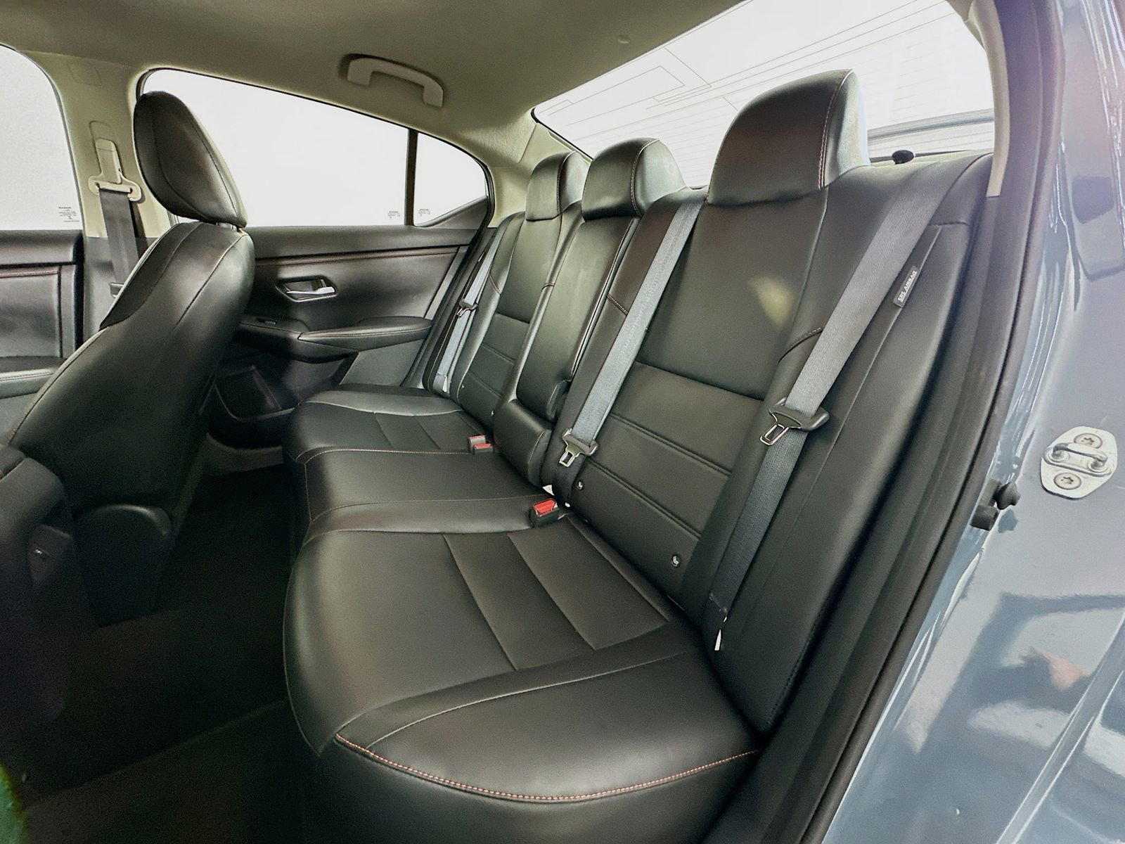 Used 2024 Nissan Sentra SR w/ SR Premium Package FWD image 27
