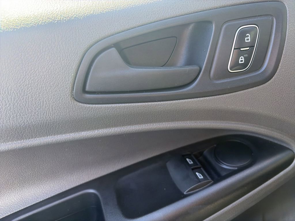 Used 2019 Ford Transit Connect XL image 13
