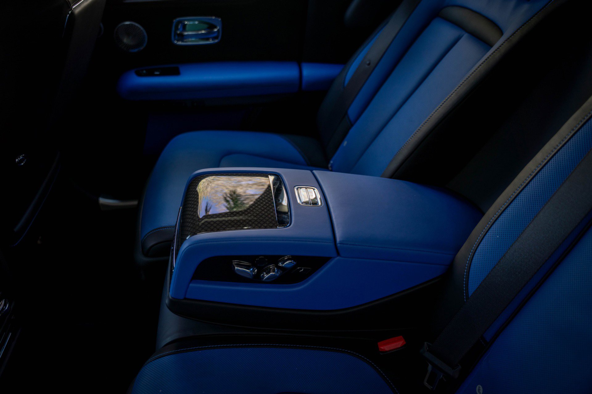 Used 2022 Rolls-Royce Ghost Black Badge image 63