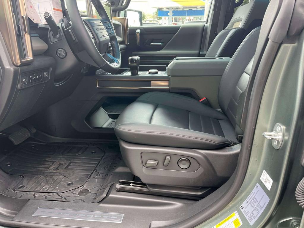 Used 2024 GMC Hummer EV 3X image 28