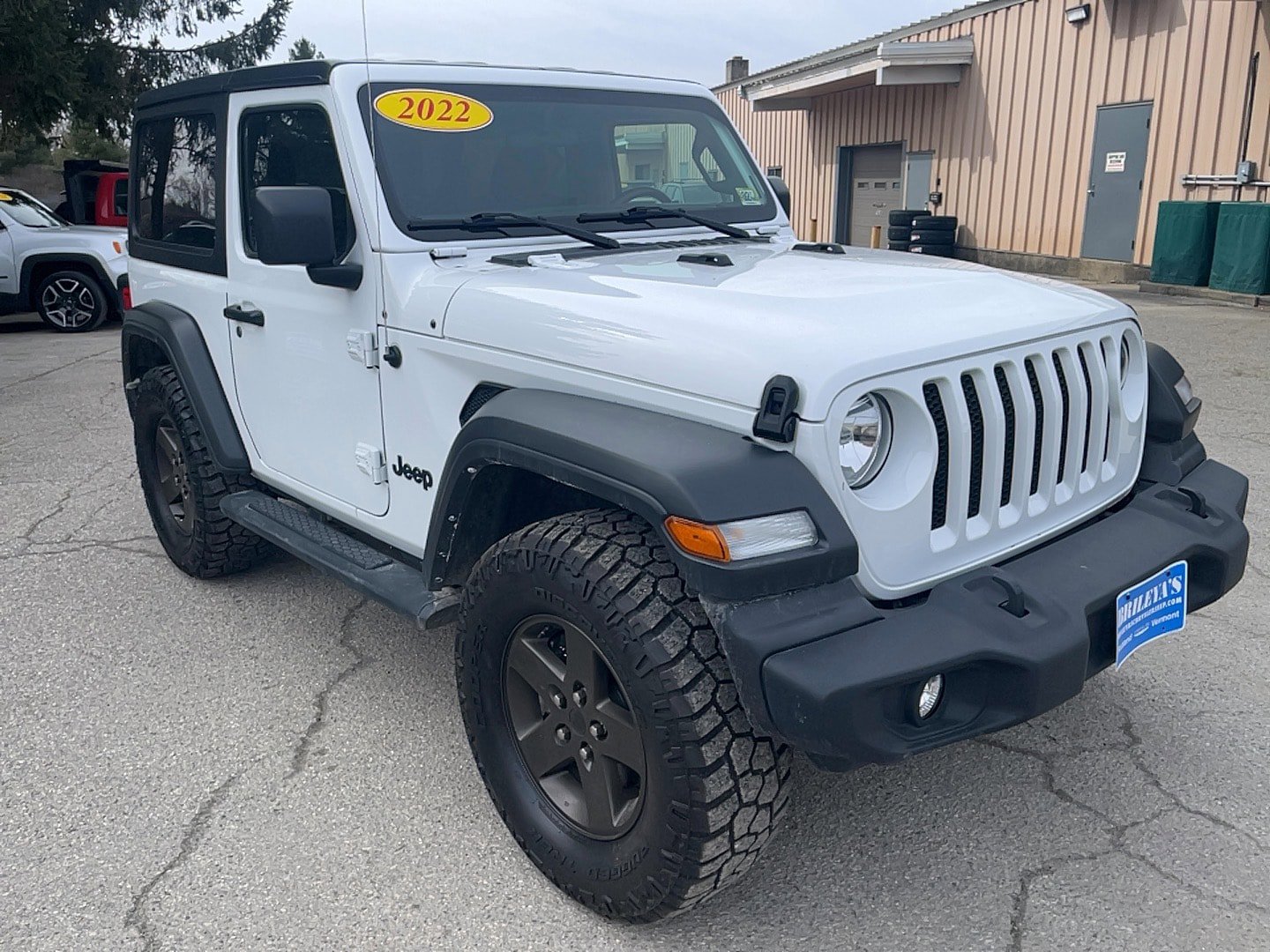 Used 2022 Jeep Wrangler Sport AWD/4WD image 3