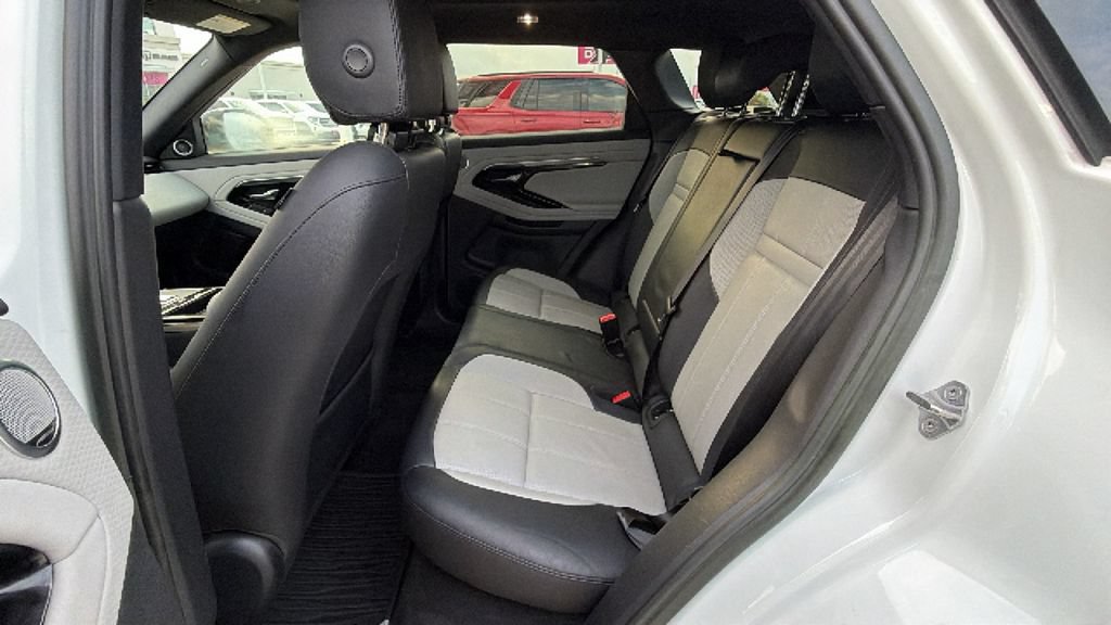 Used 2023 Land Rover Range Rover Evoque R-Dynamic S AWD/4WD image 24