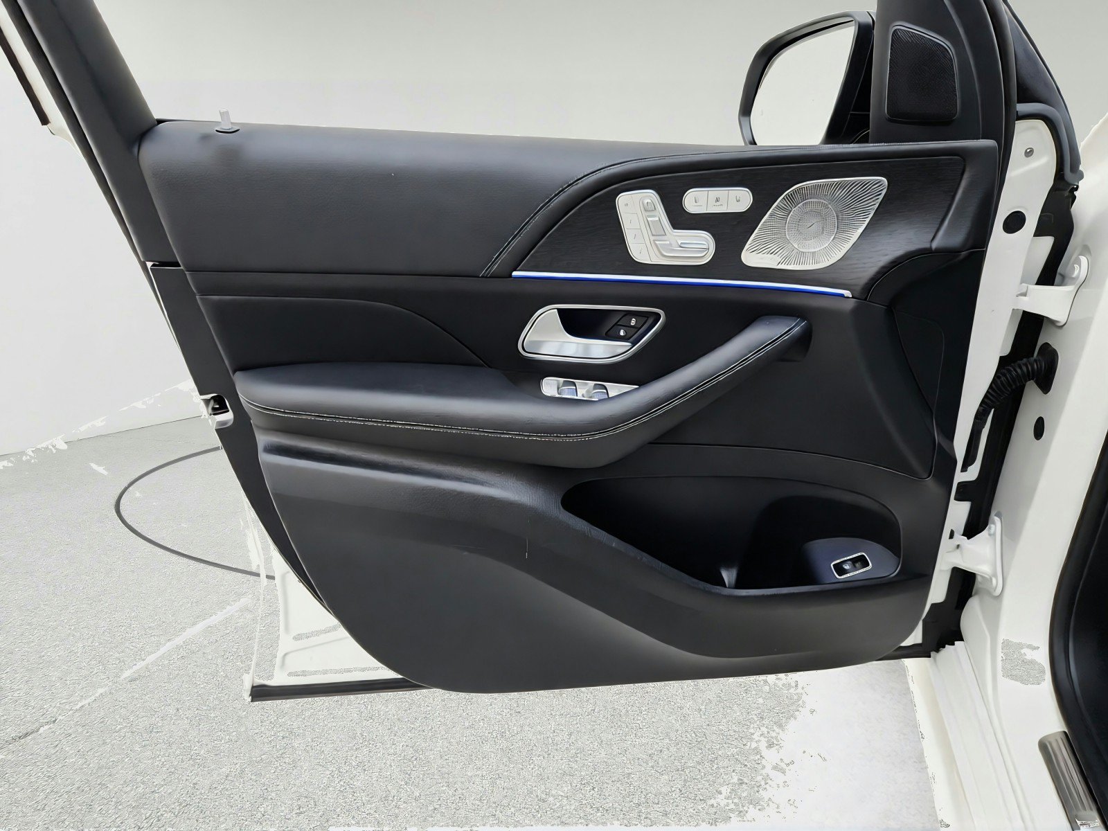 Certified 2024 Mercedes-Benz GLE 450 4MATIC image 25