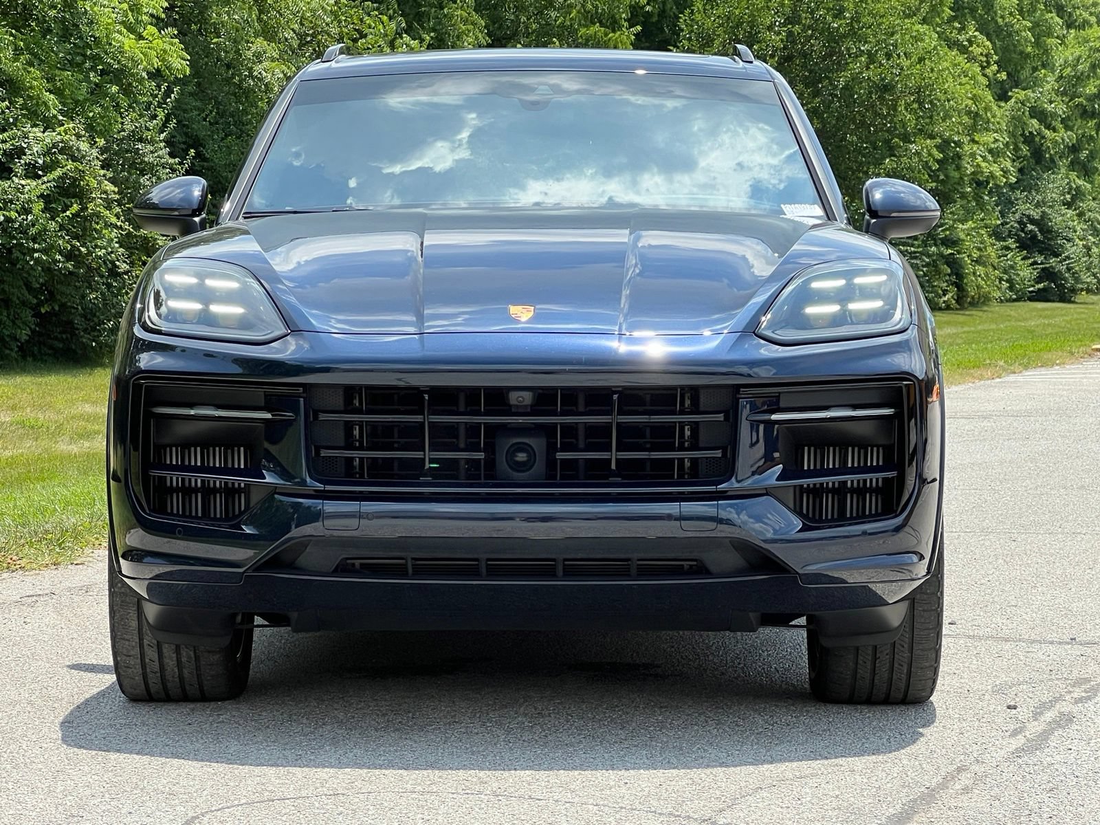 Certified 2025 Porsche Cayenne S AWD/4WD image 7