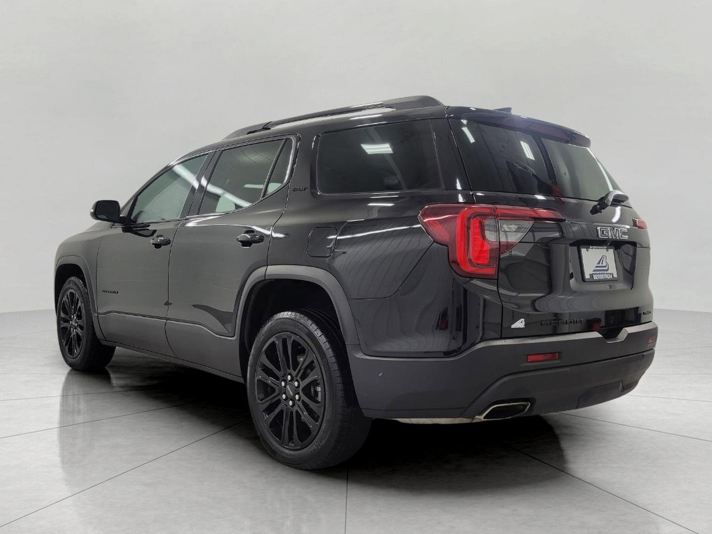 Used 2023 GMC Acadia SLT w/ Elevation Edition image 20