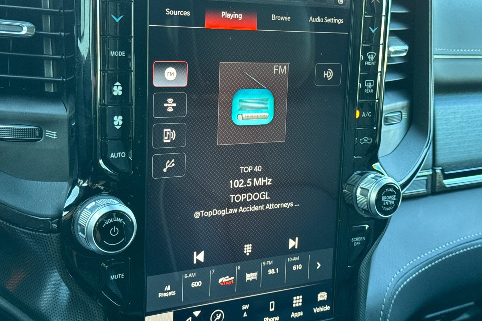 Used 2023 RAM 1500 Limited image 21