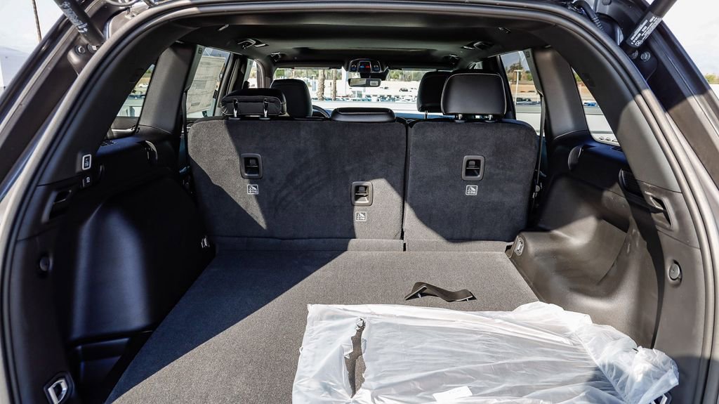 New 2026 Jeep Grand Cherokee Altitude image 31