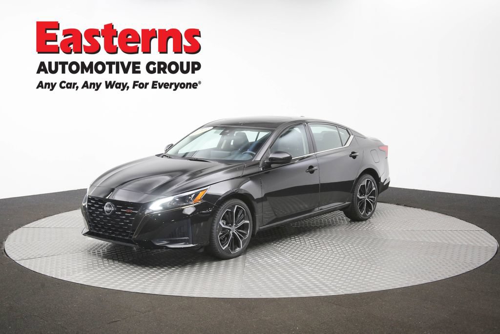 Used 2023 Nissan Altima 2.5 SR w/ SR Premium Package AWD/4WD image 56