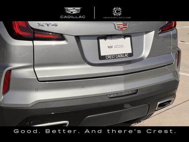 Used 2025 Cadillac XT4 Premium Luxury FWD image 9