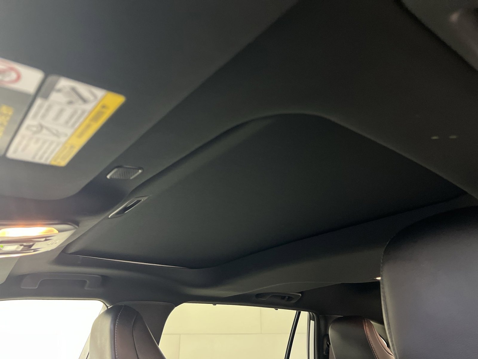 Used 2023 Toyota Highlander XSE image 24