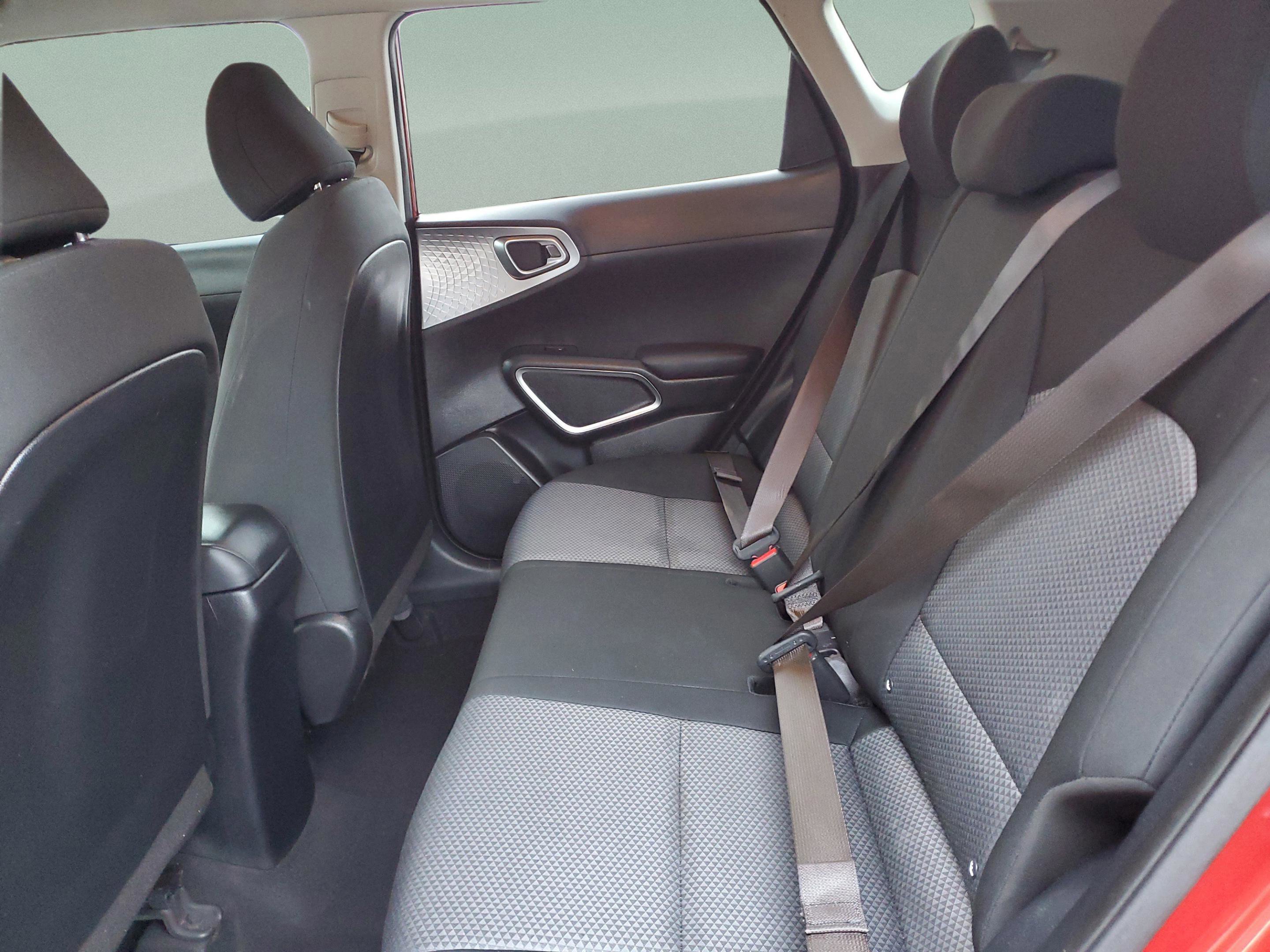 Certified 2023 Kia Soul LX w/ LX Technology Package image 7