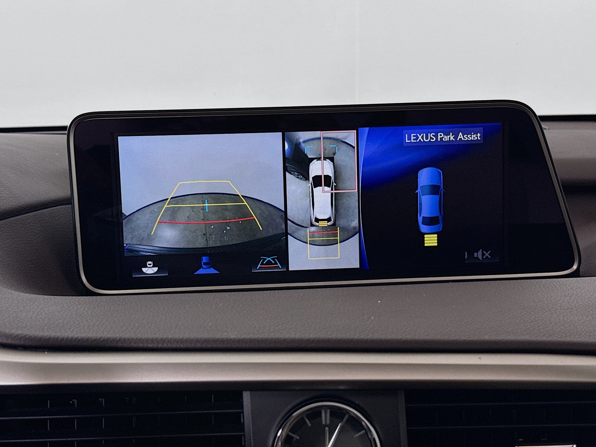 Used 2019 Lexus RX 350 AWD image 17