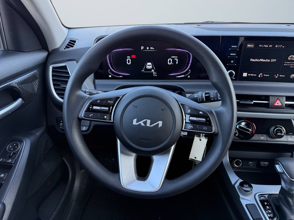 New 2026 Kia Seltos LX FWD image 12