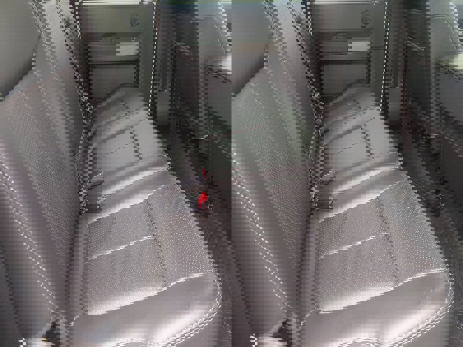 Used 2011 Ford F350 Lariat w/ Lariat Interior Pkg image 20