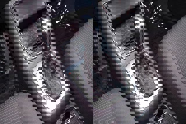 Used 2017 Volkswagen Tiguan Limited w/ Alloy Wheels Package image 13