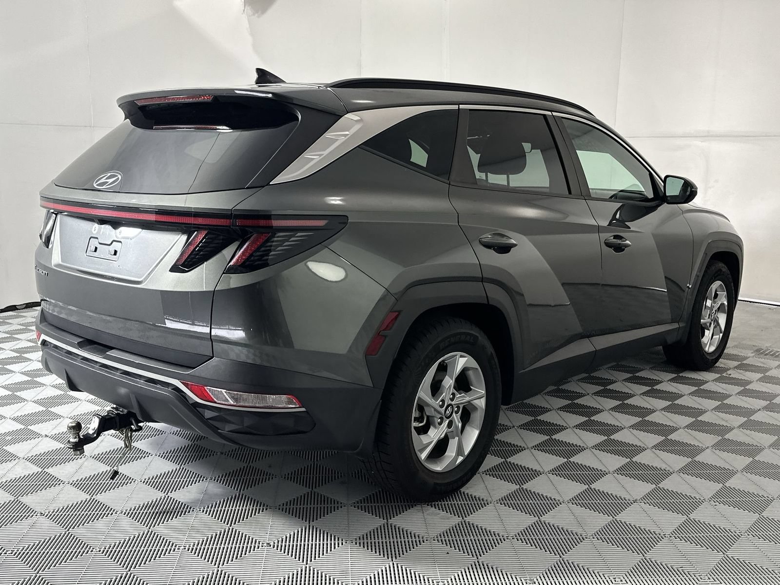 Used 2022 Hyundai Tucson SEL FWD image 8