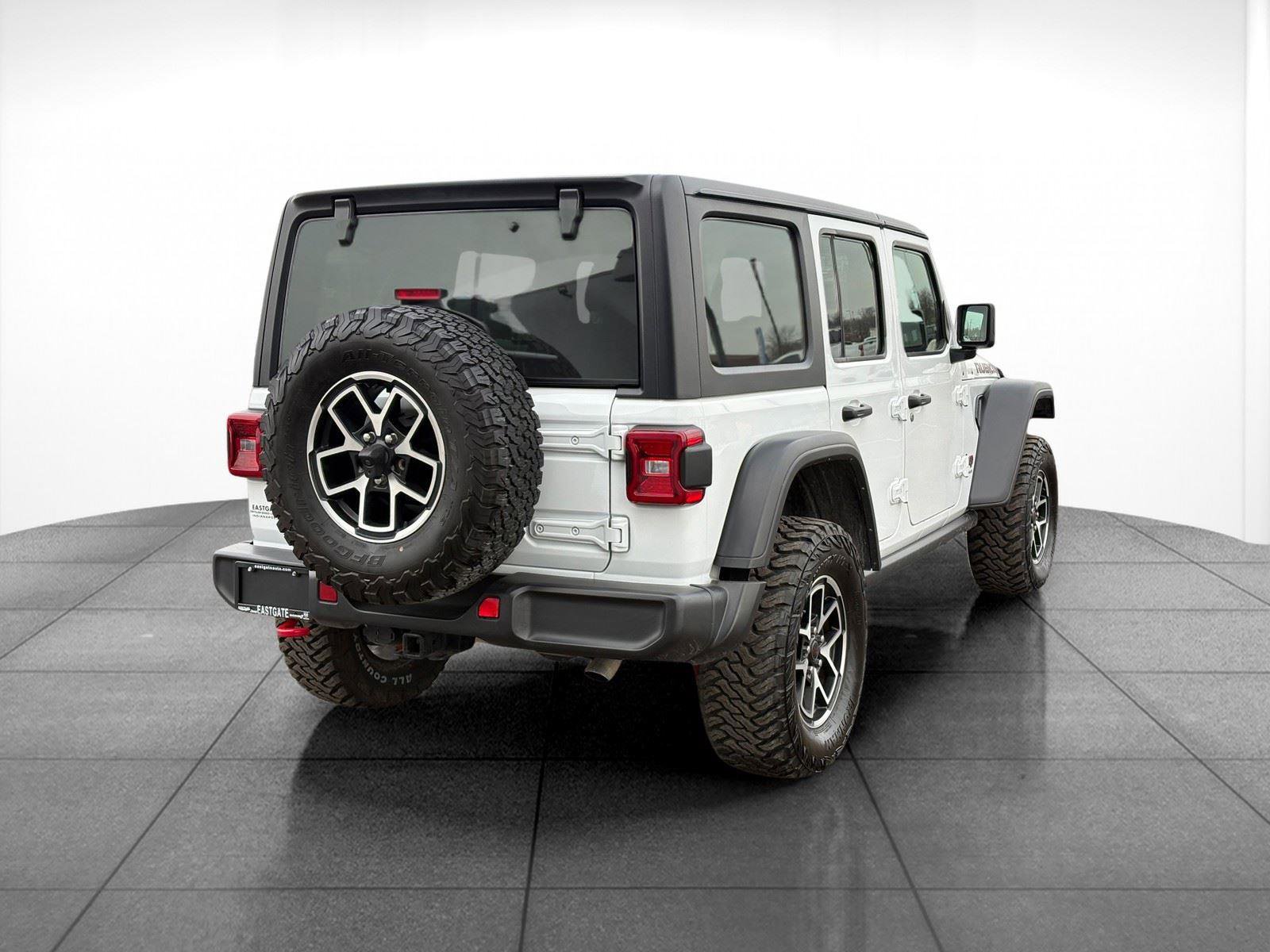 Used 2024 Jeep Wrangler Unlimited Rubicon image 7