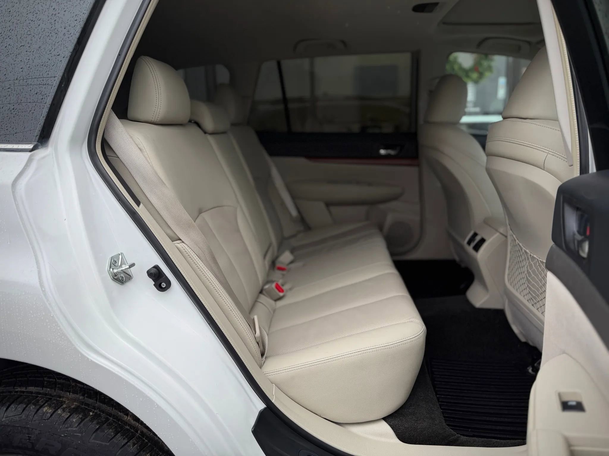 Used 2014 Subaru Outback 2.5i Limited image 19