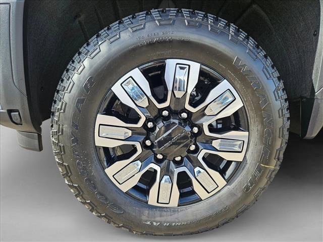 New 2026 GMC Sierra 2500 Denali w/ Denali Reserve Package image 10