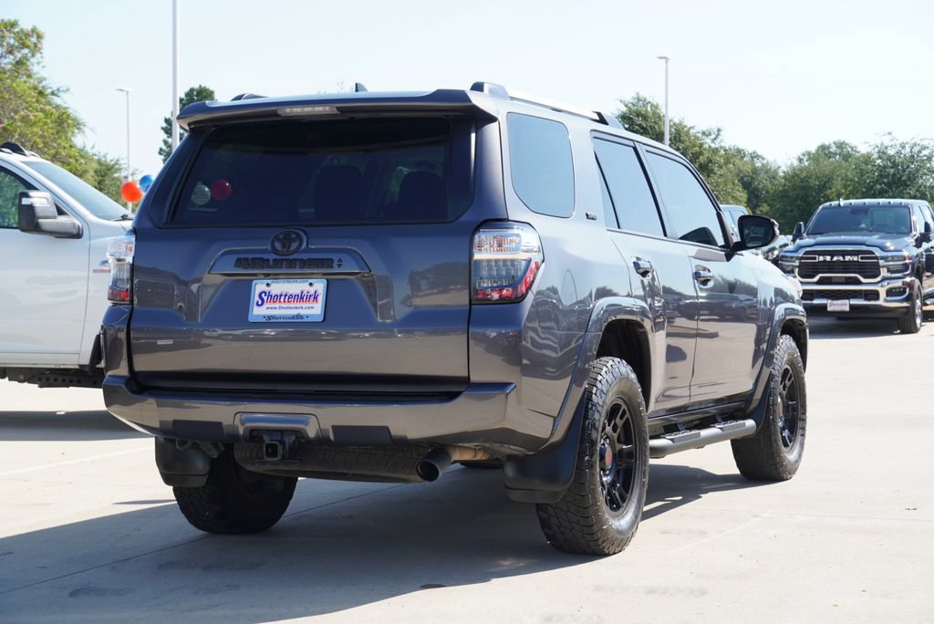 Used 2023 Toyota 4Runner SR5 Premium w/ Moonroof Package RWD image 9