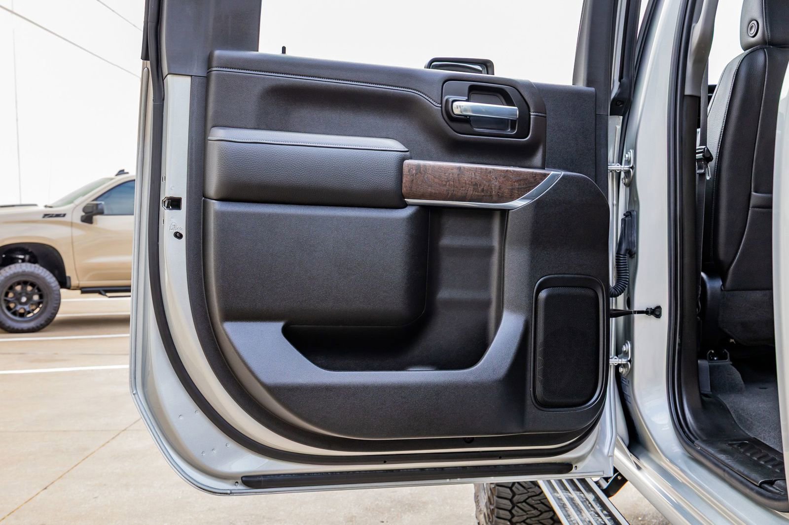 Used 2022 GMC Sierra 2500 Denali image 37