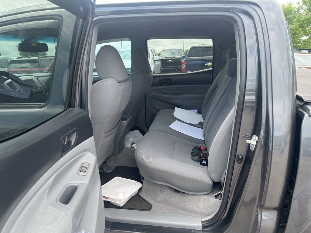 Used 2010 Toyota Tacoma 4x4 Double Cab image 10