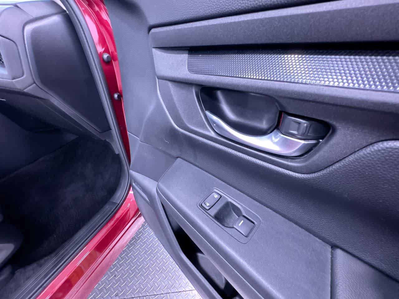 Used 2025 Honda CR-V LX image 34