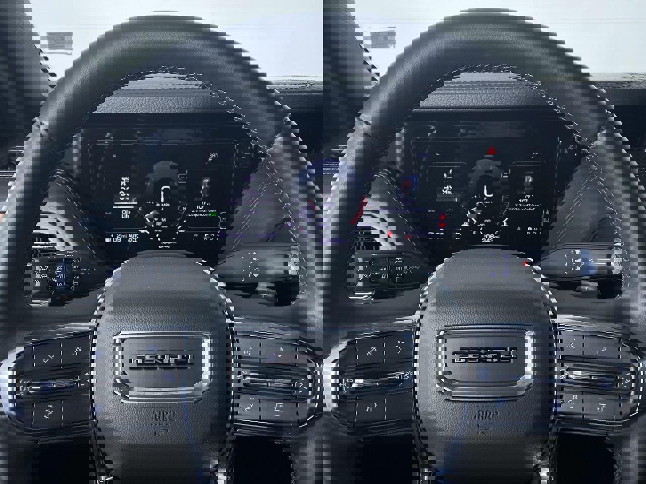 Certified 2025 GMC Yukon Denali image 3