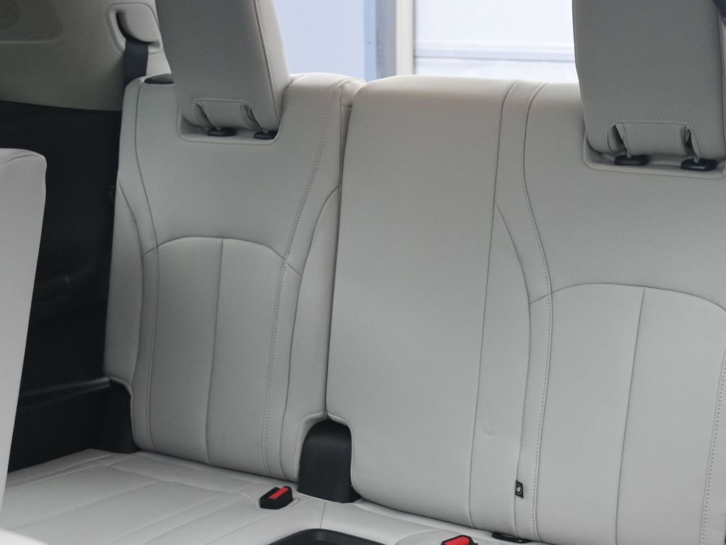 New 2026 INFINITI QX60 Luxe image 21