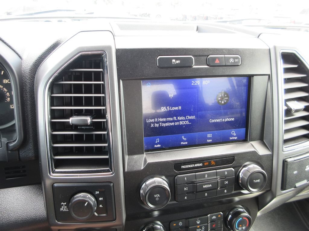 Used 2019 Ford F150 XLT w/ Equipment Group 302A Luxury AWD/4WD image 30
