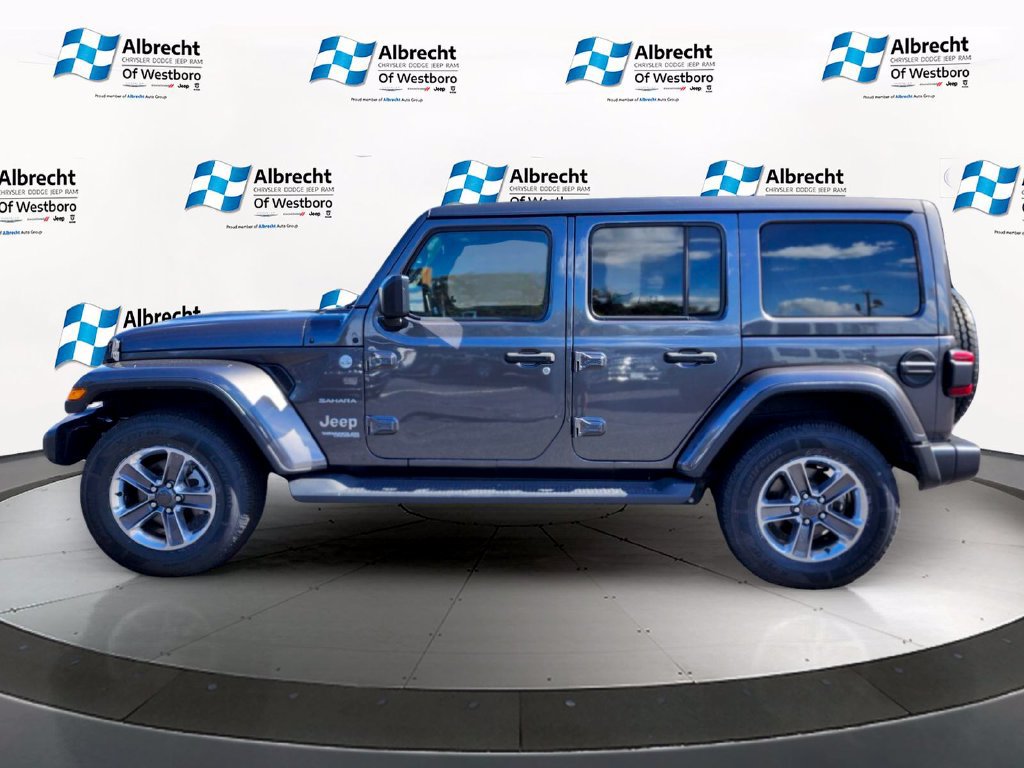 Used 2021 Jeep Wrangler Unlimited Sahara AWD/4WD image 2
