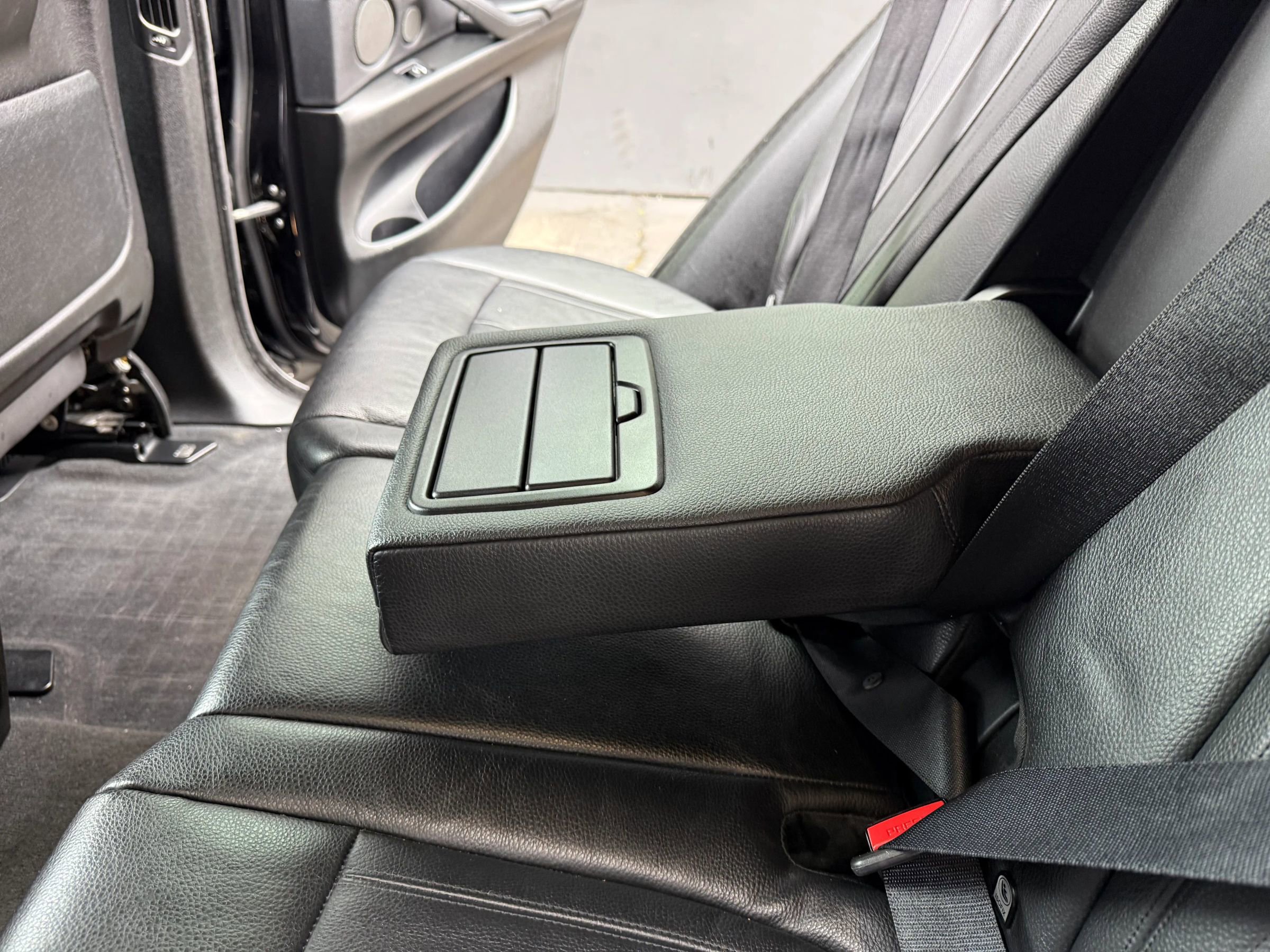 Used 2015 BMW X5 xDrive35i image 16