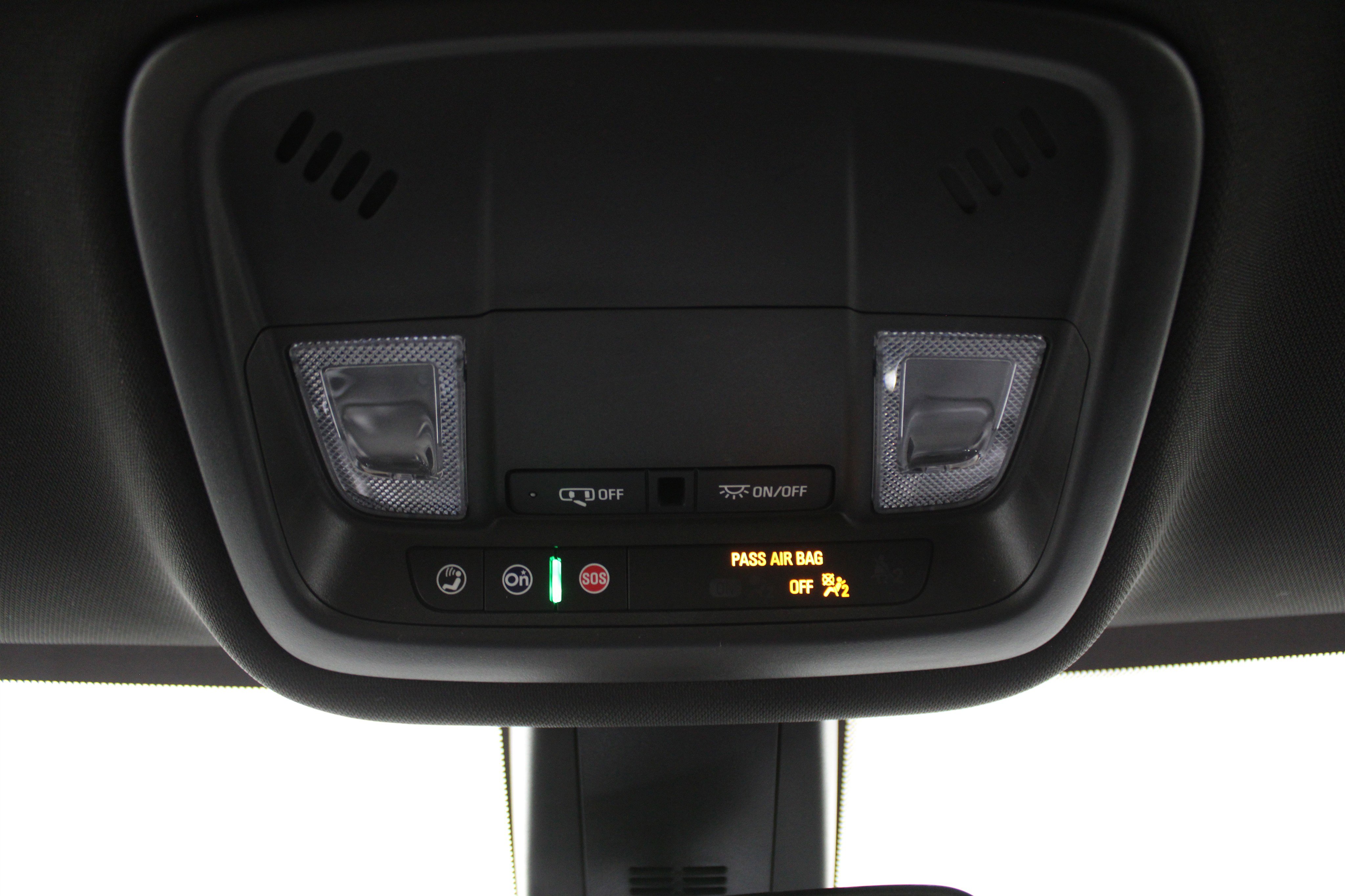 Used 2023 Chevrolet Traverse LT image 25