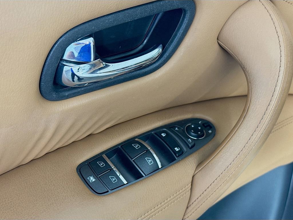 Used 2016 INFINITI QX80 2WD image 18