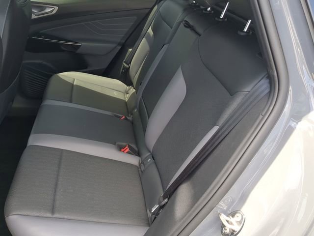 Used 2023 Volkswagen ID.4 Pro S RWD image 17