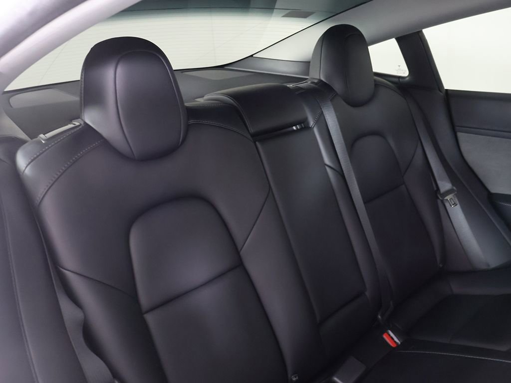 Used 2022 Tesla Model 3 Long Range image 36